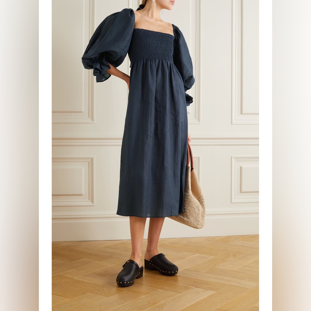 Sleeper Atlanta off-the-shoulder shirred organic linen midi dress, navy, XS, NWT